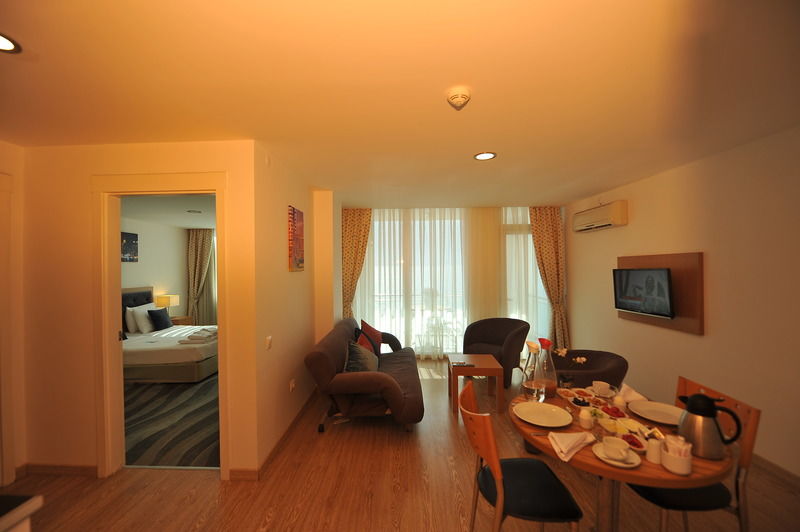 Durusu Suites 安塔利亚 外观 照片